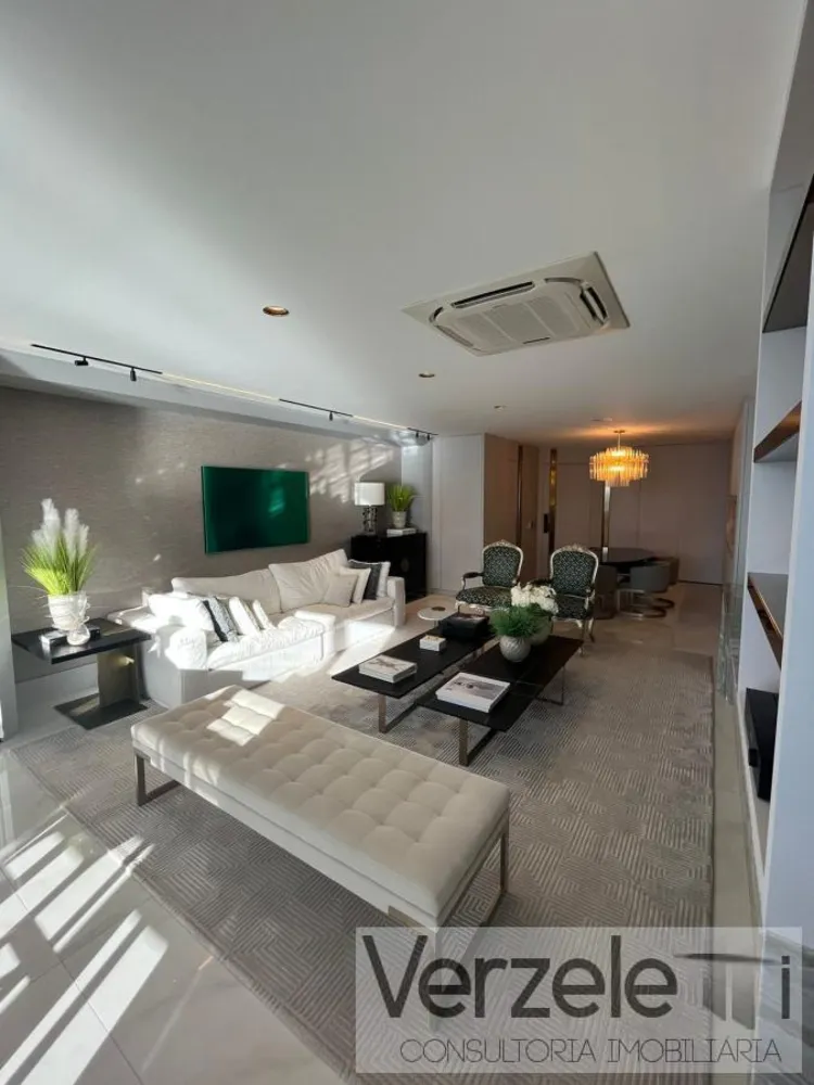 Apartamento, 4 quartos, 230 m² - Foto 12