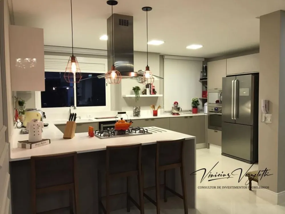 Apartamento, 3 quartos, 187 m² - Foto 2