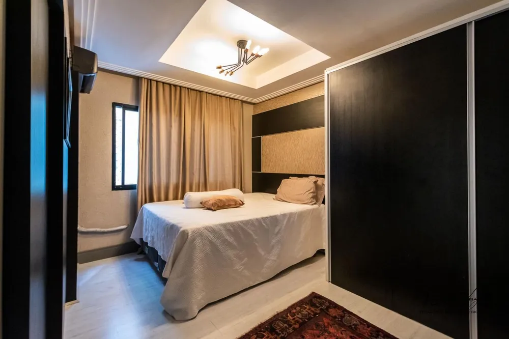 Apartamento, 3 quartos, 140 m² - Foto 2