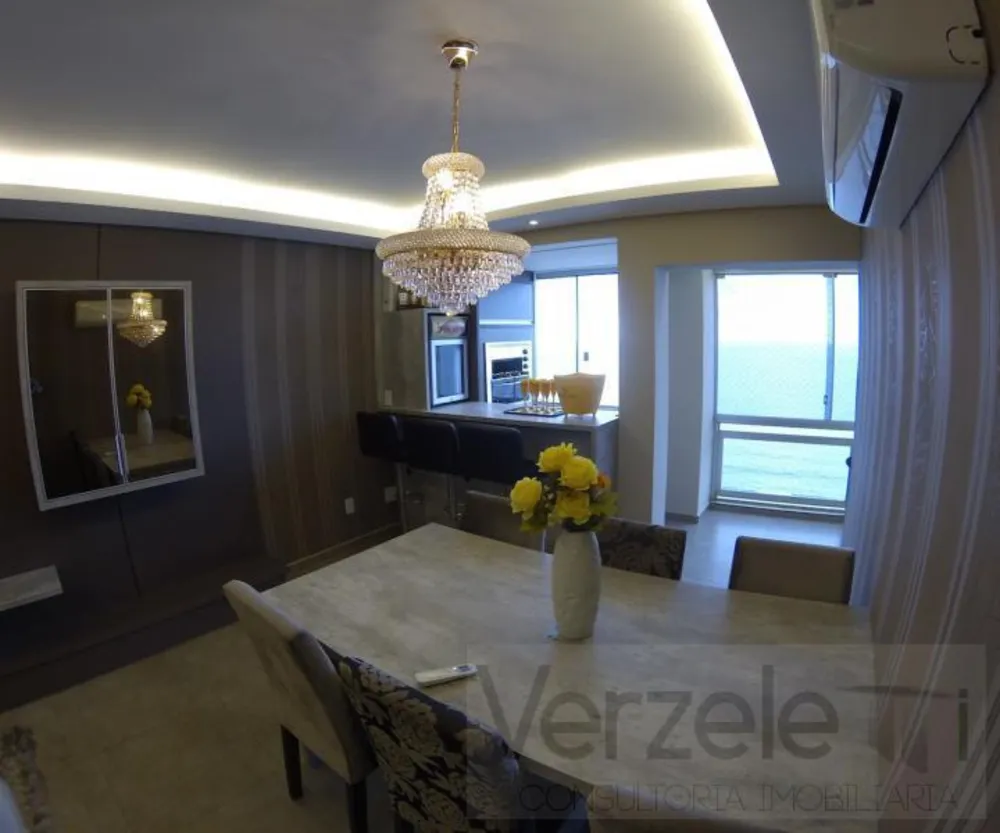 Apartamento, 3 quartos, 140 m² - Foto 1