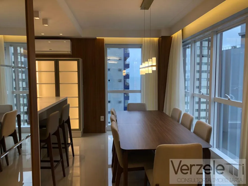 Apartamento, 3 quartos, 136 m² - Foto 2