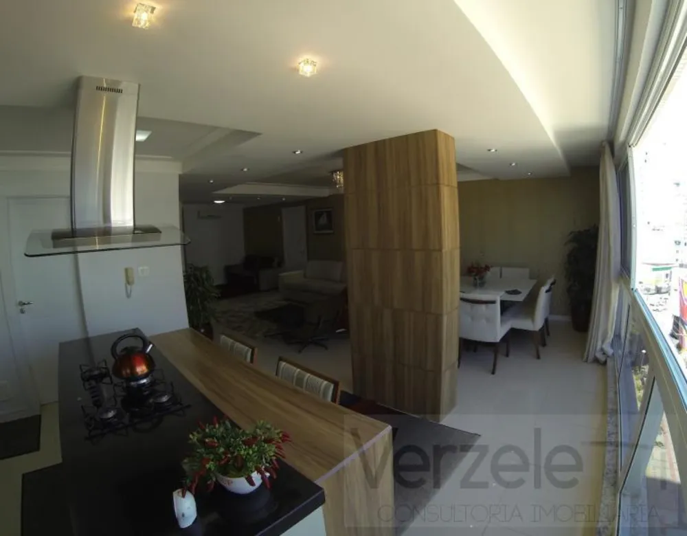 Apartamento, 3 quartos, 140 m² - Foto 1
