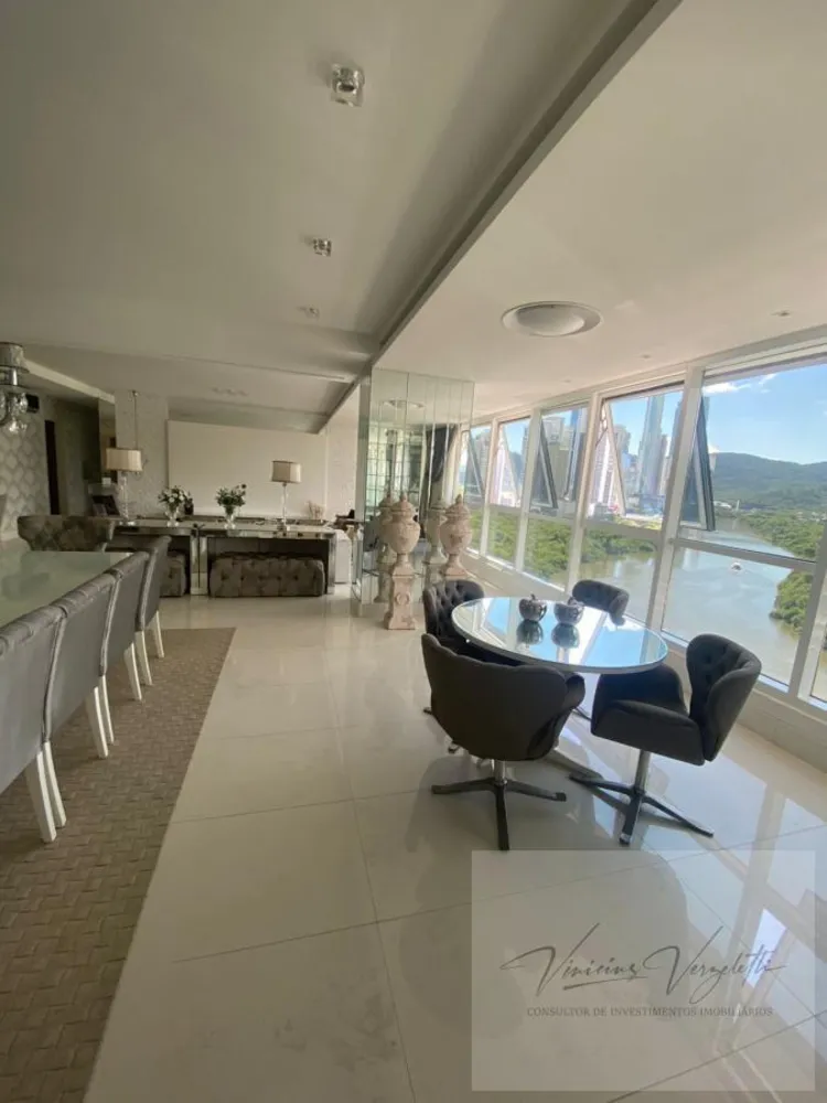 Apartamento, 4 quartos, 220 m² - Foto 16
