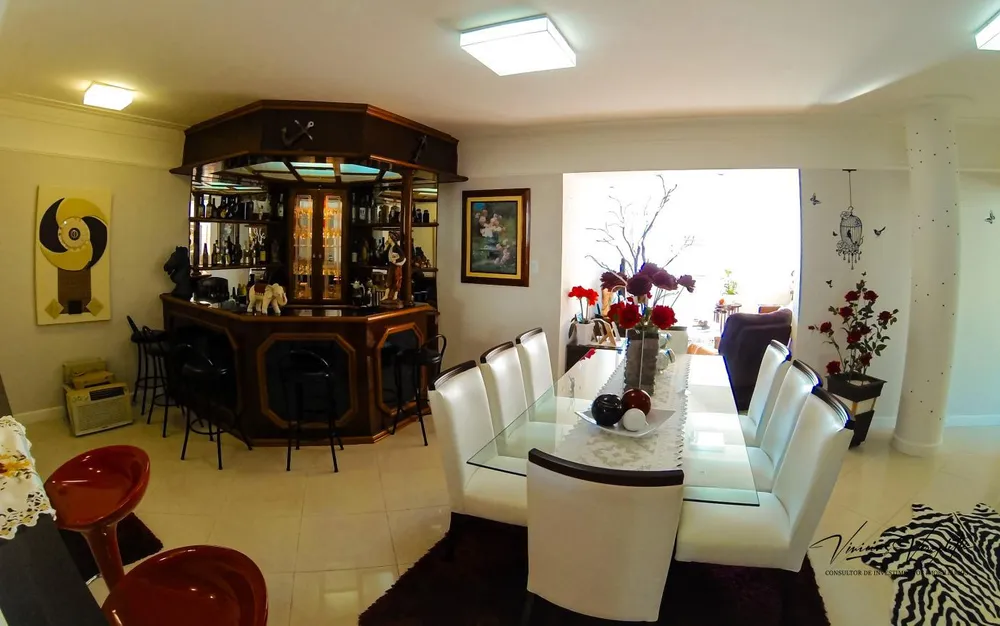 Apartamento, 3 quartos, 186 m² - Foto 2
