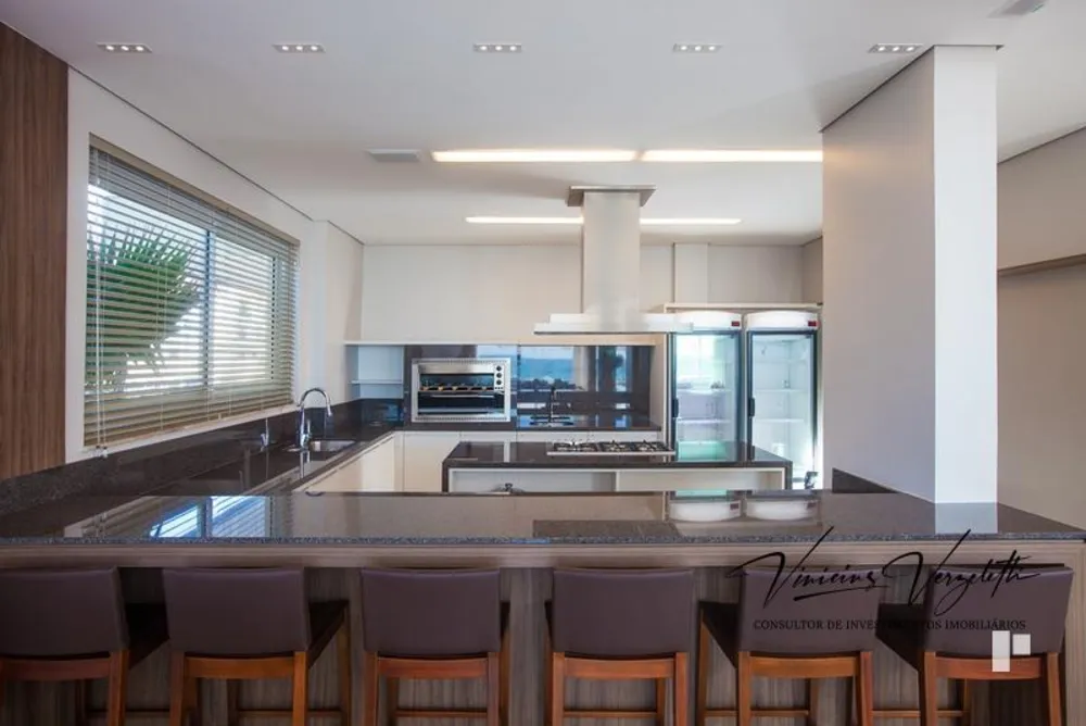 Apartamento, 4 quartos, 215 m² - Foto 12
