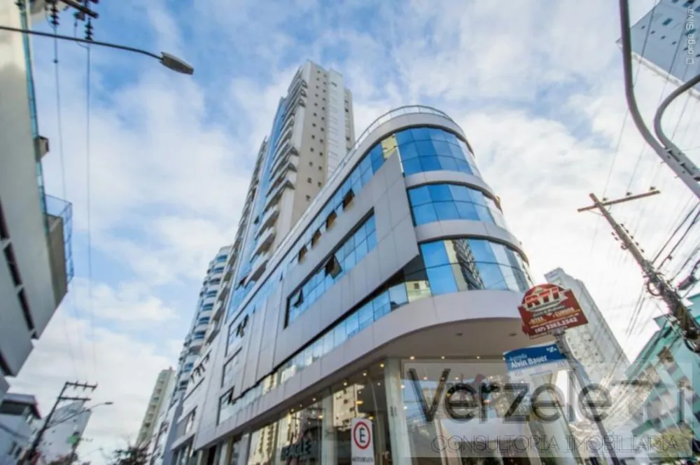 Apartamento, 3 quartos, 130 m² - Foto 1