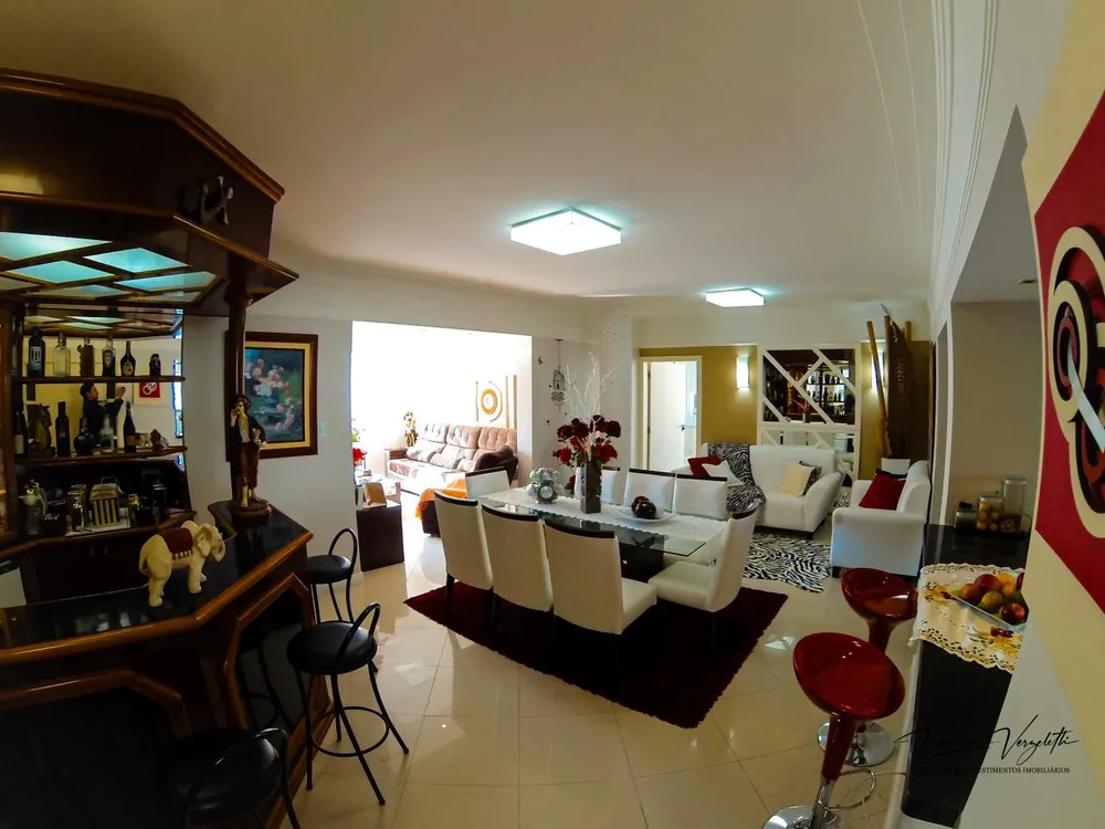 Apartamento, 3 quartos, 186 m² - Foto 2