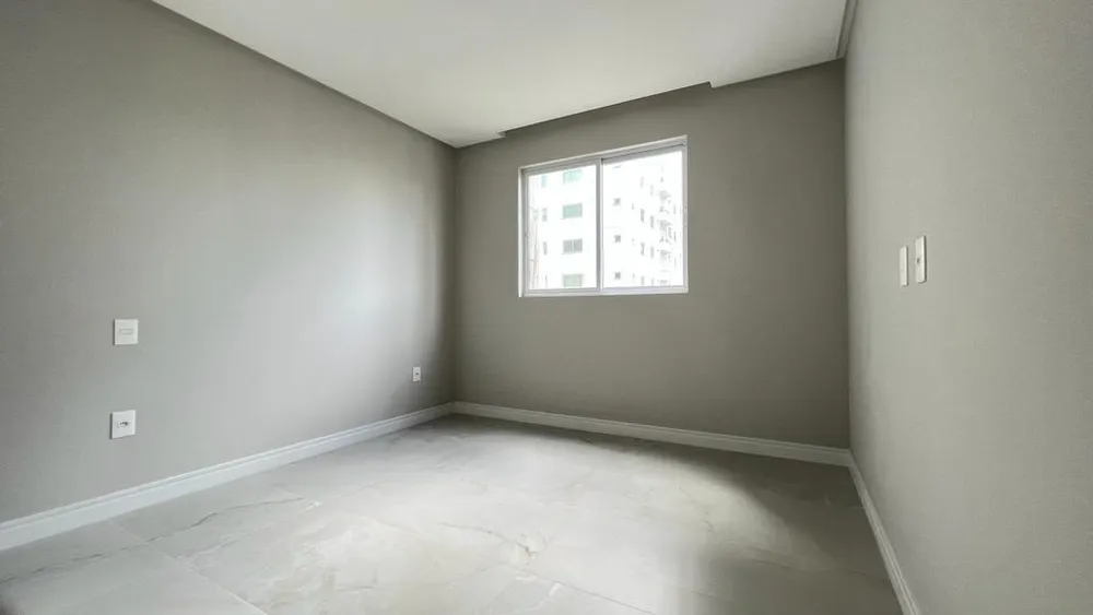 Apartamento, 3 quartos, 130 m² - Foto 3