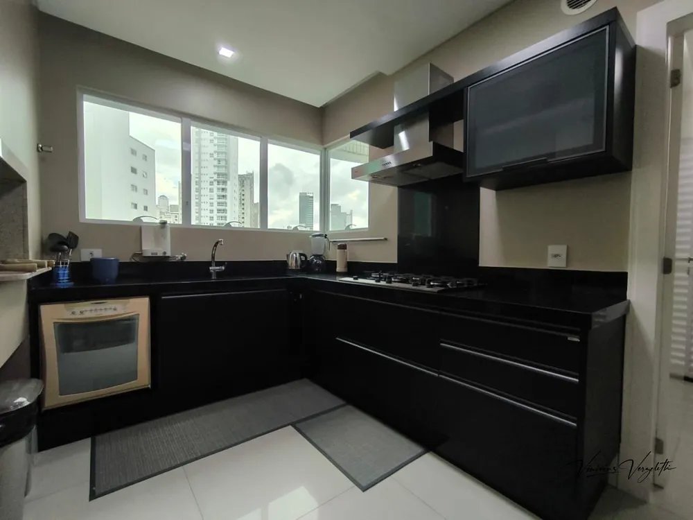Apartamento, 3 quartos, 136 m² - Foto 6