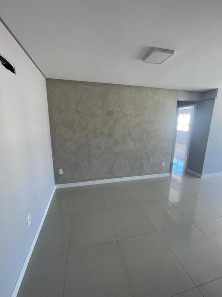 Apartamento à venda com 2 quartos, 78m² - Foto 9