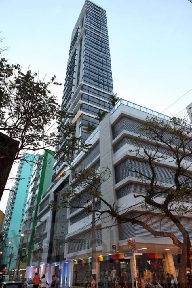 Apartamento, 3 quartos, 139 m² - Foto 2