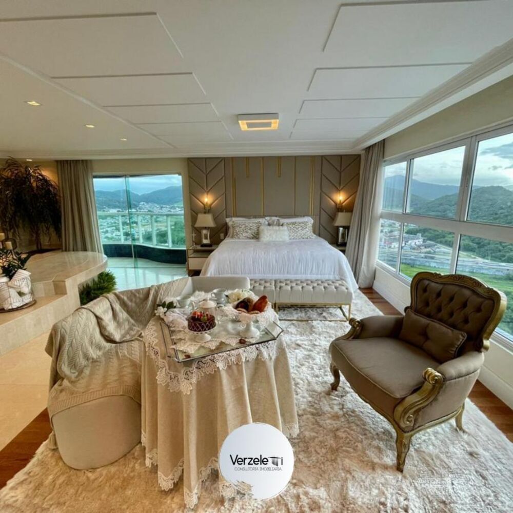 Cobertura à venda com 7 quartos, 600m² - Foto 4