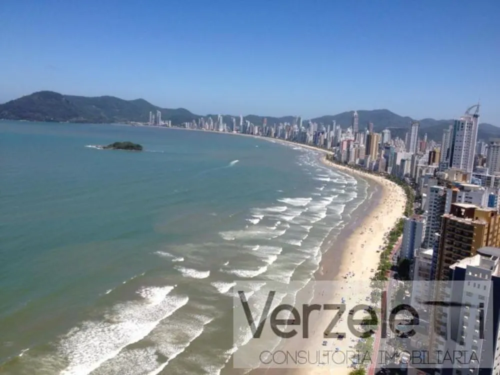 Apartamento, 3 quartos, 180 m² - Foto 1
