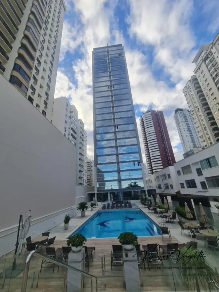 Apartamento, 5 quartos, 218 m² - Foto 1