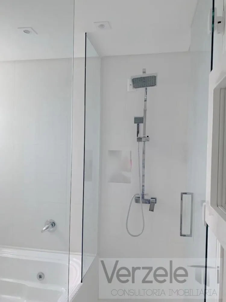 Apartamento, 3 quartos, 144 m² - Foto 1