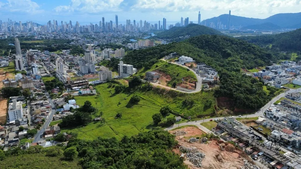 Terreno, 1700 m² - Foto 1