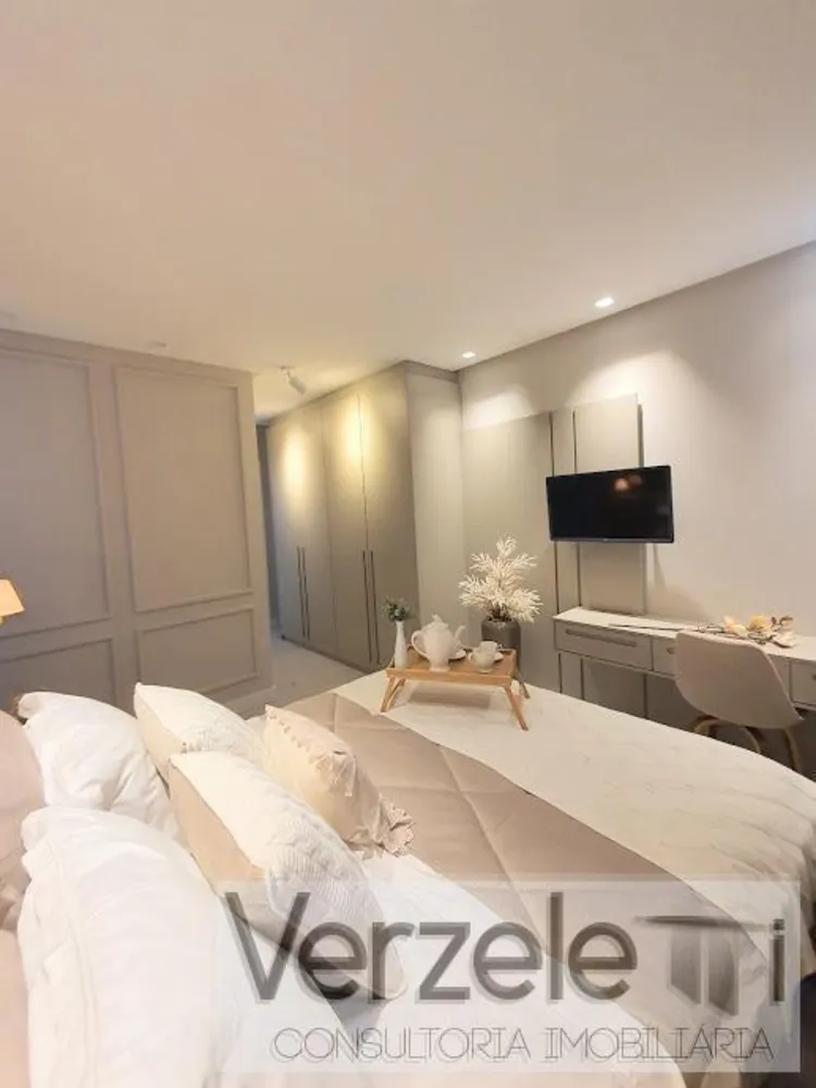 Apartamento, 3 quartos, 130 m² - Foto 1