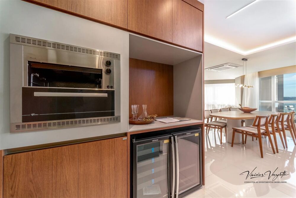 Apartamento, 4 quartos, 238 m² - Foto 2