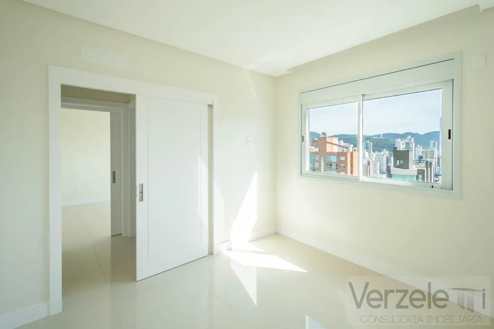 Apartamento, 4 quartos, 146 m² - Foto 1