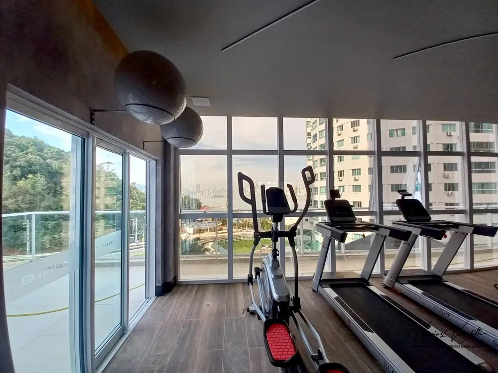 Apartamento, 4 quartos, 192 m² - Foto 2