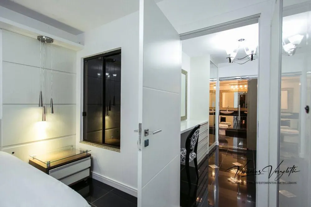 Sobrado, 5 quartos, 1000 m² - Foto 4