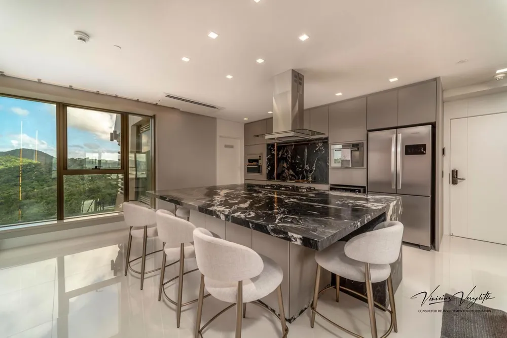 Apartamento, 4 quartos, 265 m² - Foto 11