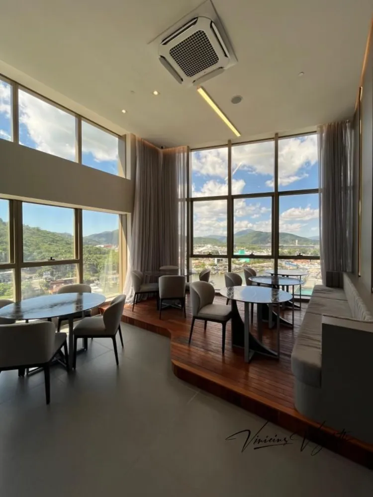 Apartamento, 4 quartos, 258 m² - Foto 4