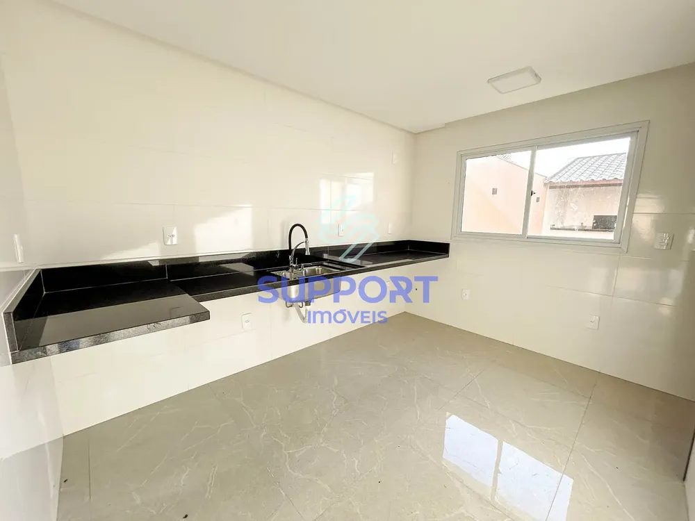Casa, 3 quartos, 122 m² - Foto 1