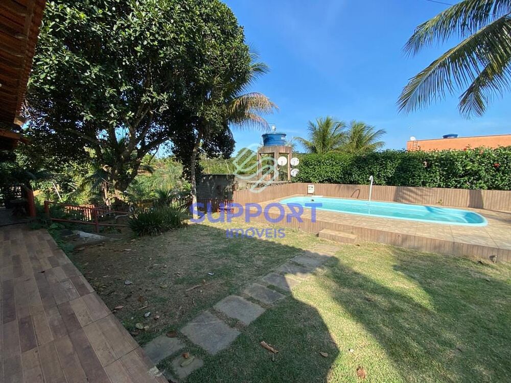 Chácara à venda com 3 quartos, 200m² - Foto 2