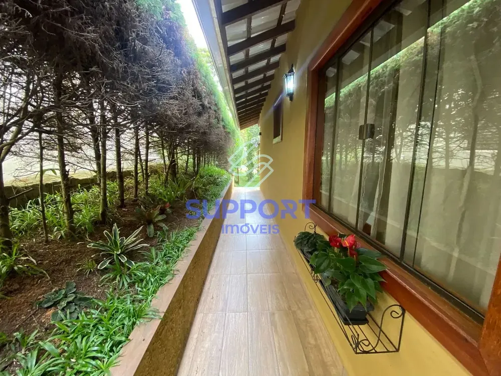Casa, 3 quartos, 300 m² - Foto 1