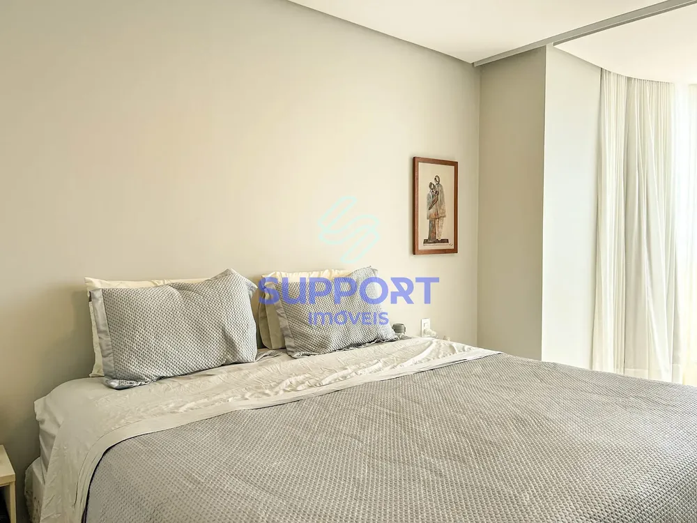Cobertura, 3 quartos, 220 m² - Foto 1
