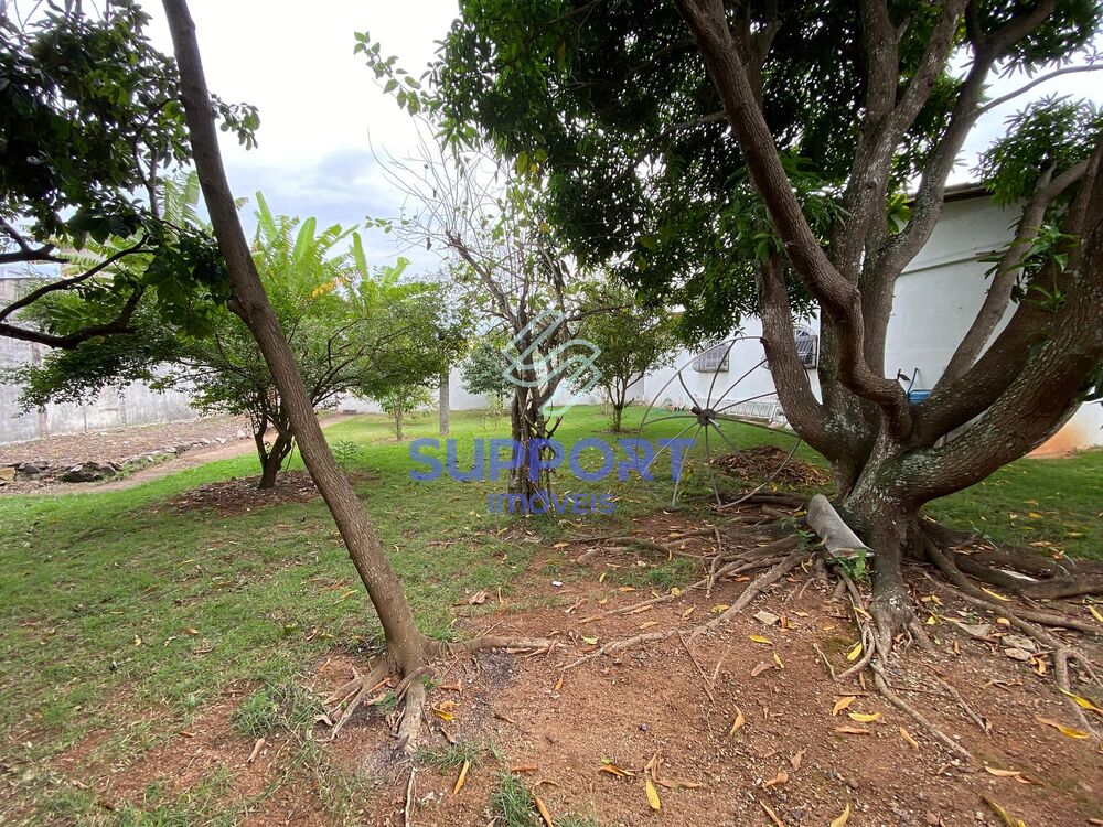 Casa à venda com 4 quartos, 150m² - Foto 4