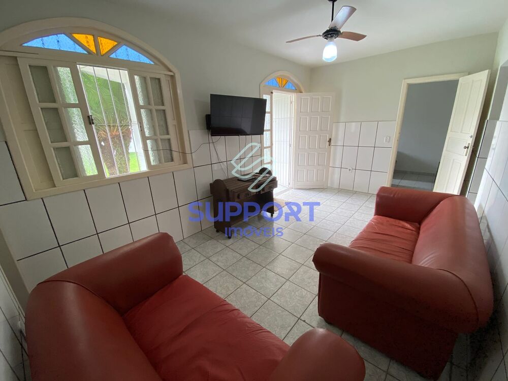 Casa à venda com 4 quartos, 150m² - Foto 14