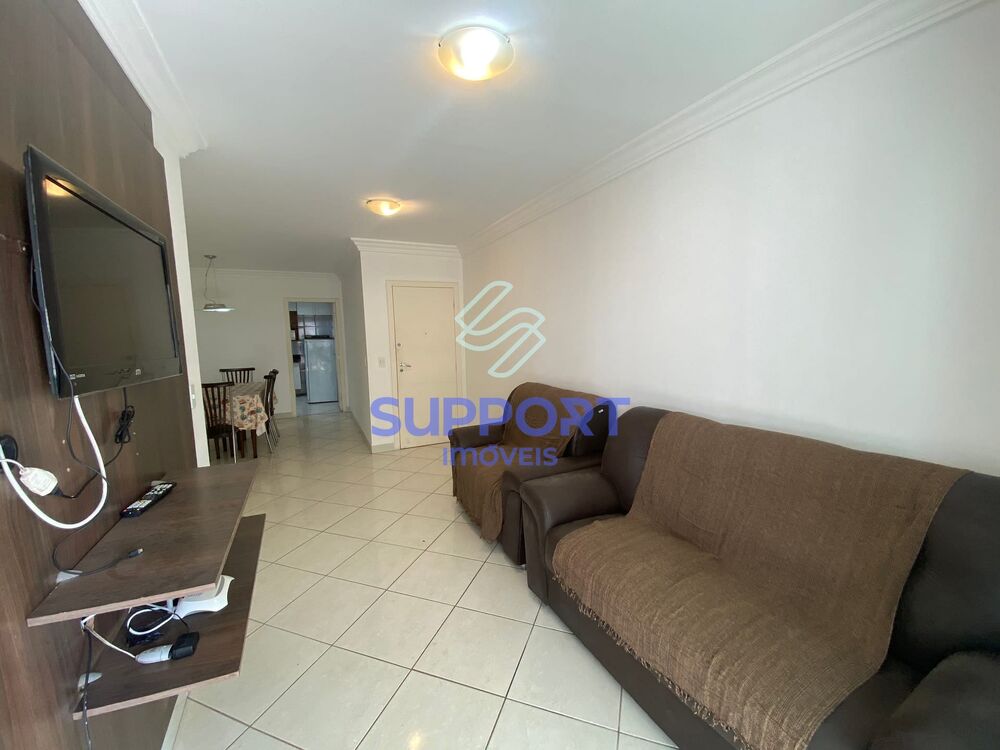 Apartamento à venda com 3 quartos, 110m² - Foto 2