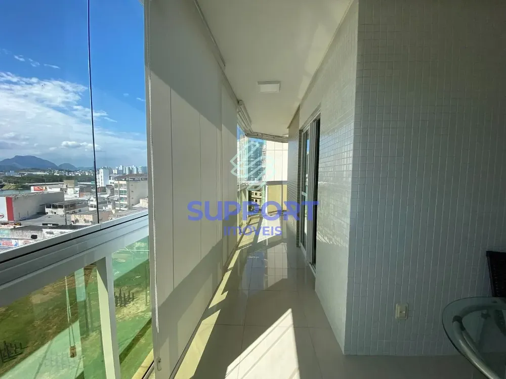 Apartamento, 3 quartos, 135 m² - Foto 2