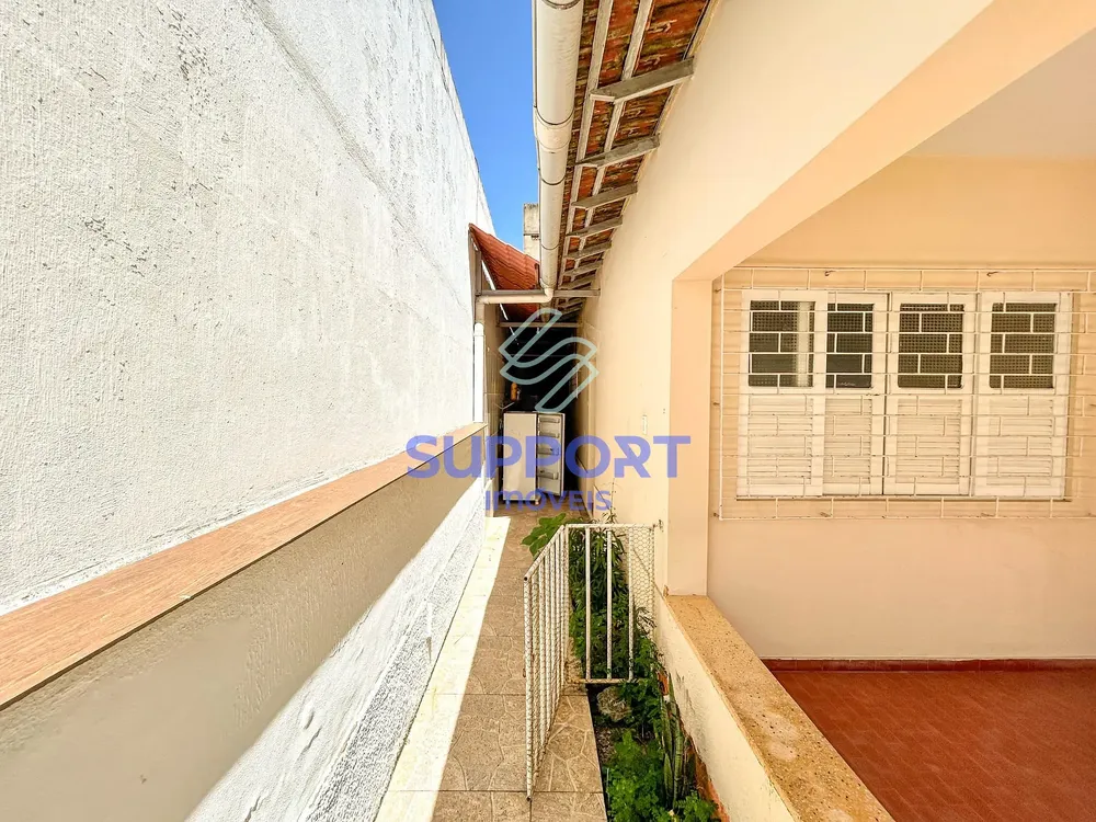 Casa, 5 quartos, 139 m² - Foto 3