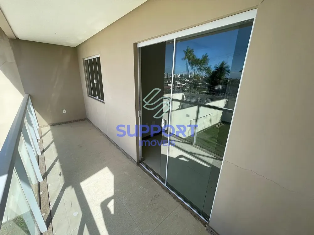 Casa, 3 quartos, 240 m² - Foto 1