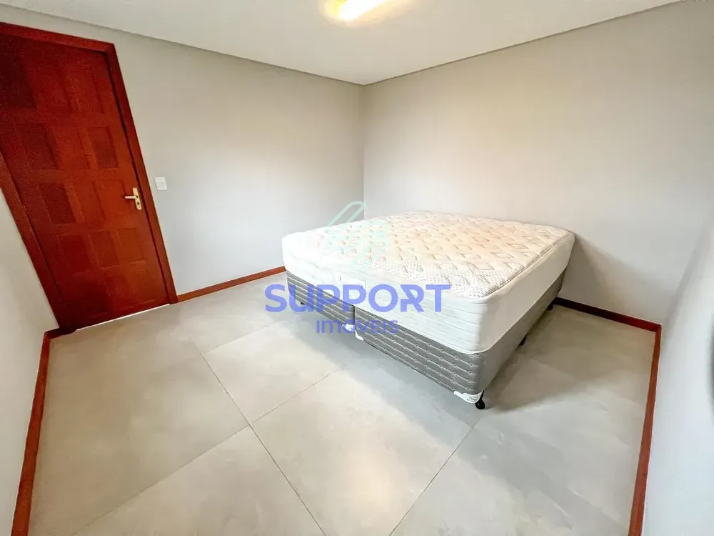 Casa, 6 quartos, 370 m² - Foto 2