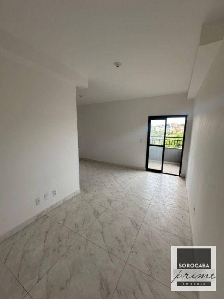 Apartamento à venda com 2 quartos, 70m² - Foto 3