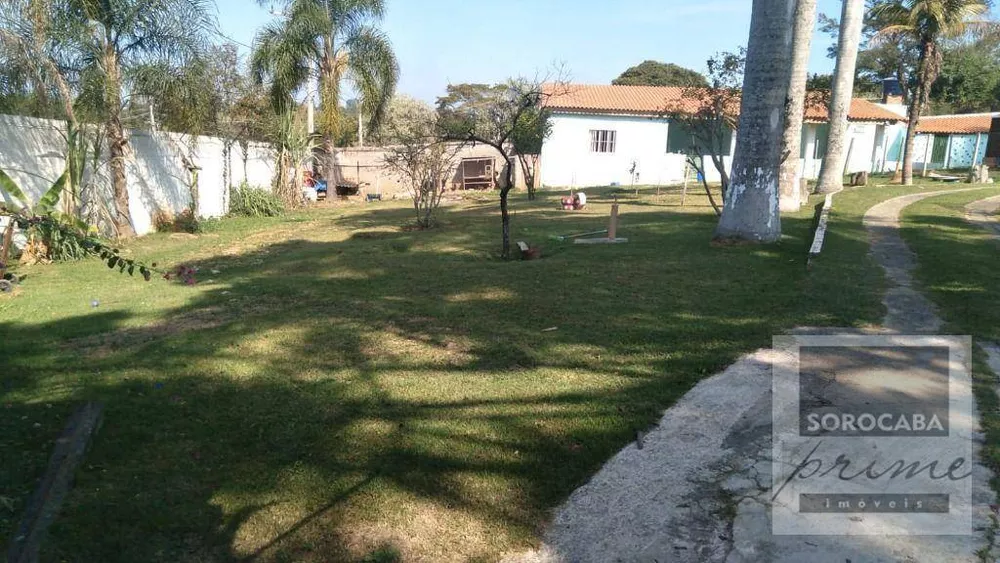 Chácara, 2 quartos, 2400 m² - Foto 1