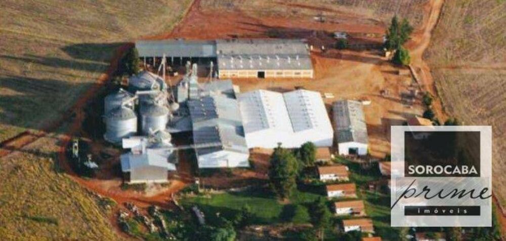 Fazenda, 3636 hectares - Foto 1