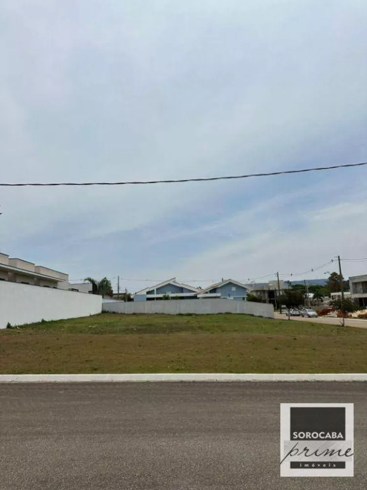 Loteamento e Condomínio, 1027 m² - Foto 1