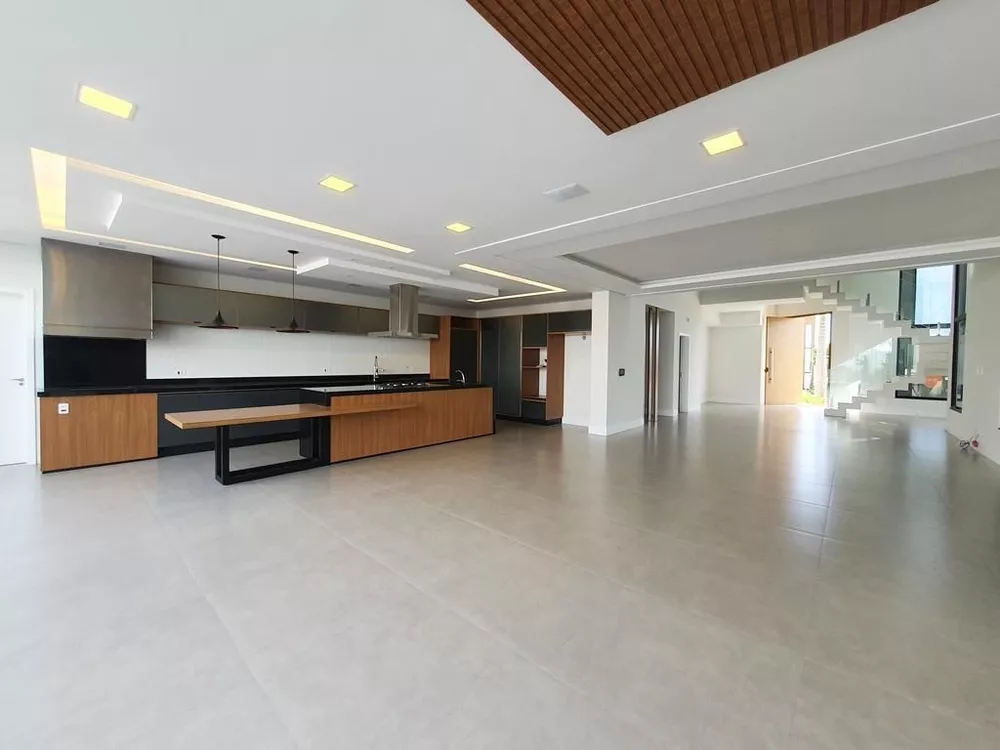 Sobrado, 5 quartos, 400 m² - Foto 1