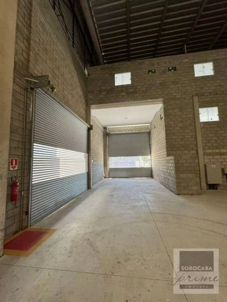 Depósito-Galpão, 820 m² - Foto 1