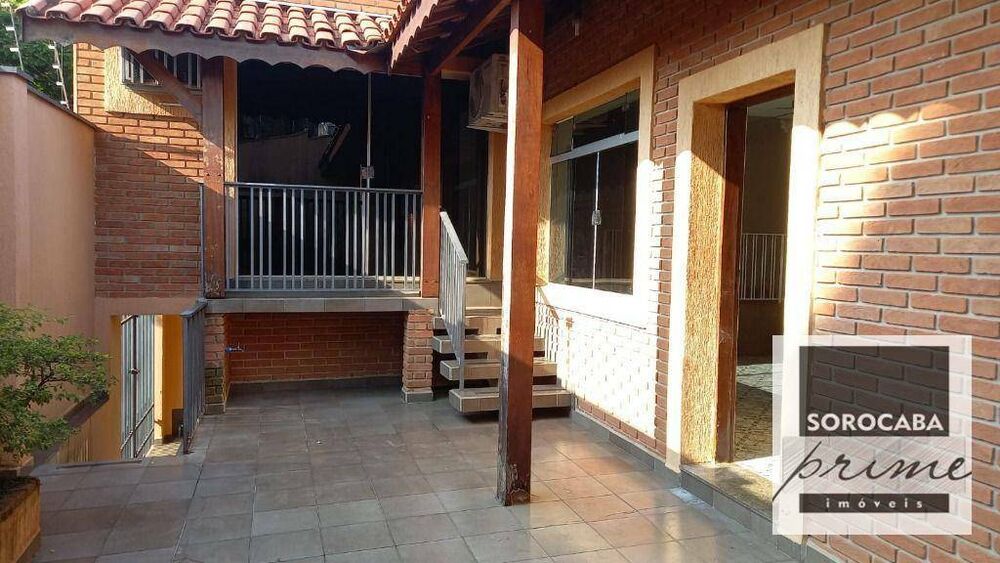 Sobrado para alugar com 3 quartos, 350m² - Foto 1