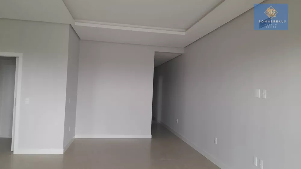 Casa à venda com 3 quartos, 97m² - Foto 4