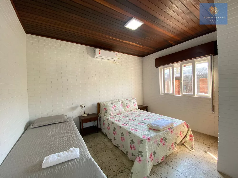 Casa, 3 quartos, 159 m² - Foto 2