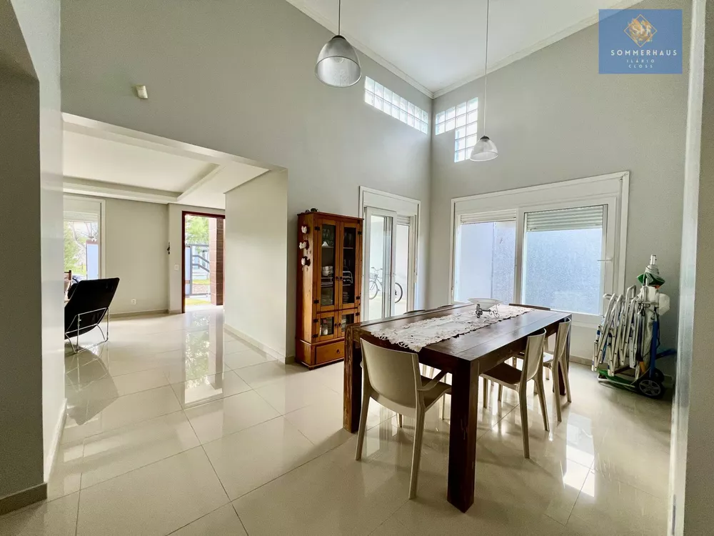 Casa, 3 quartos, 155 m² - Foto 1