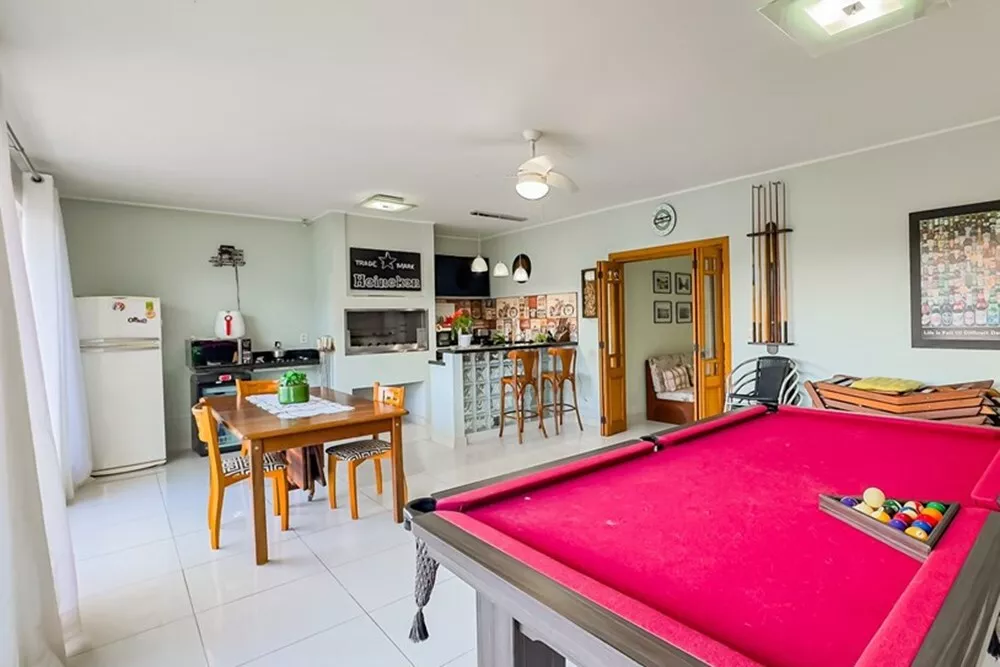 Casa, 4 quartos, 233 m² - Foto 4