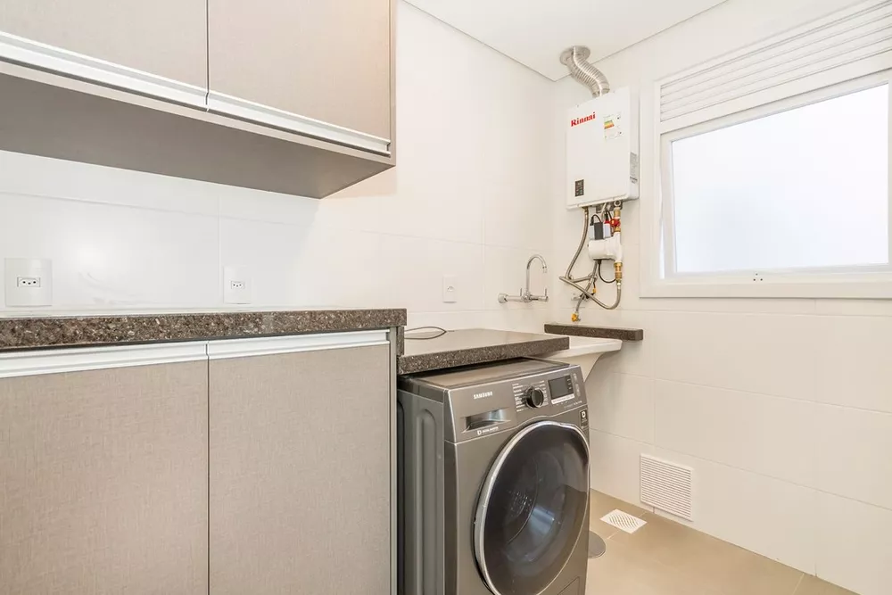 Apartamento, 3 quartos, 176 m² - Foto 2